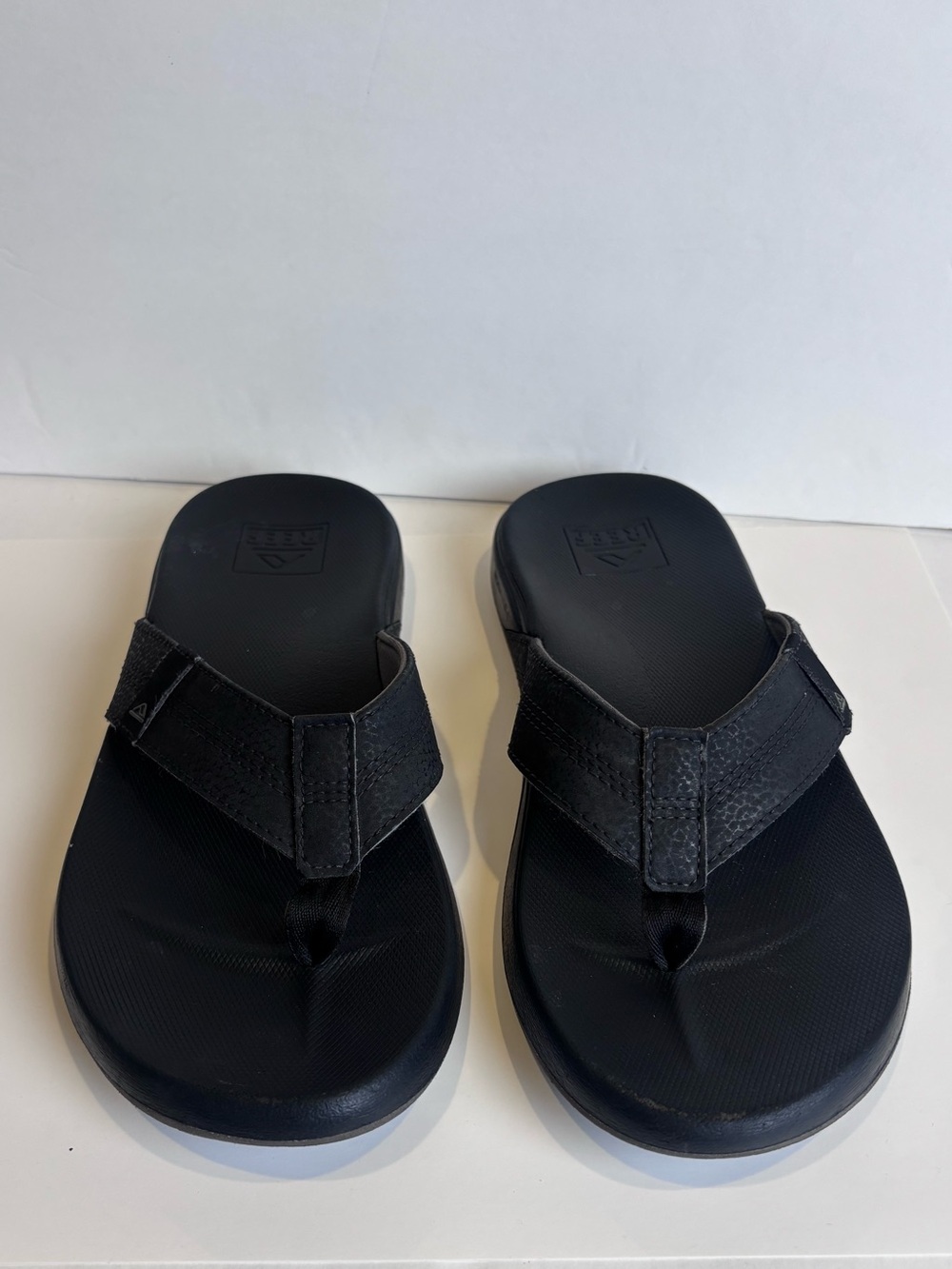 REEF Men's Cushion Phantom Sandals Black Flip Flops Size 7